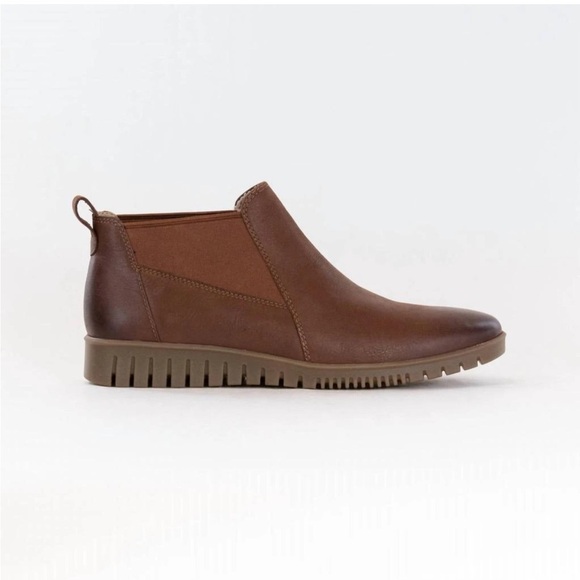 Dansko Shoes - Dansko Louisa Leather Booties NEW
